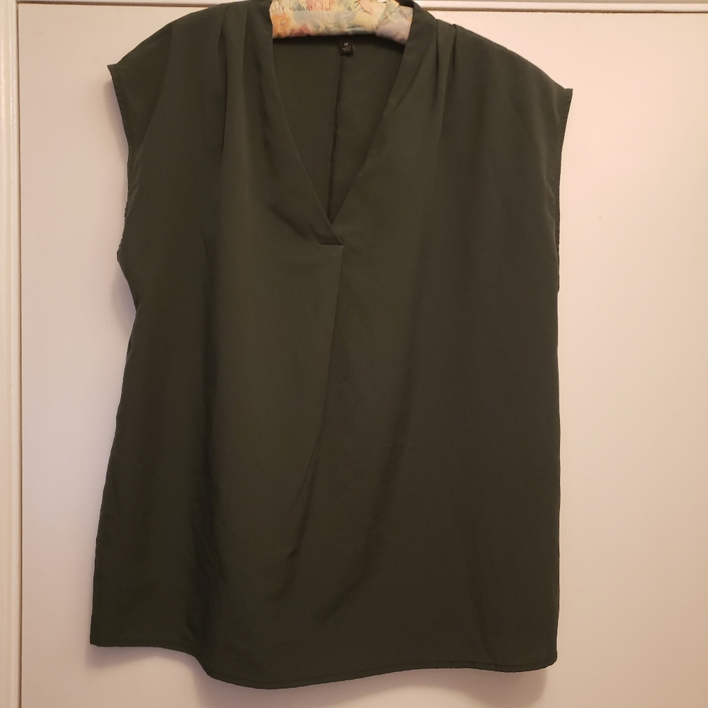 Banana Republic Green Women's Blouse SIZE MEDIUM